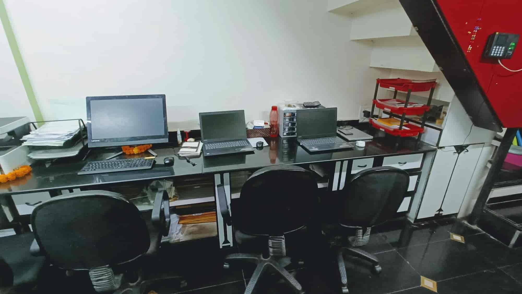 Gallery 9