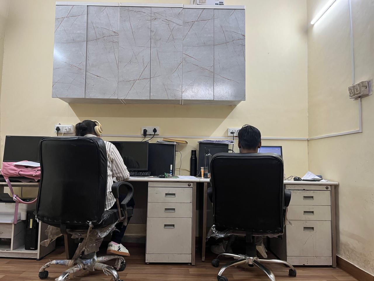 A N GUPTA & ASSOCIATES