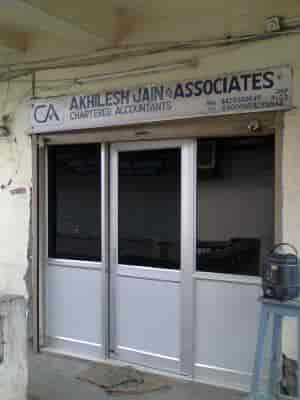 Akhilesh & Associates