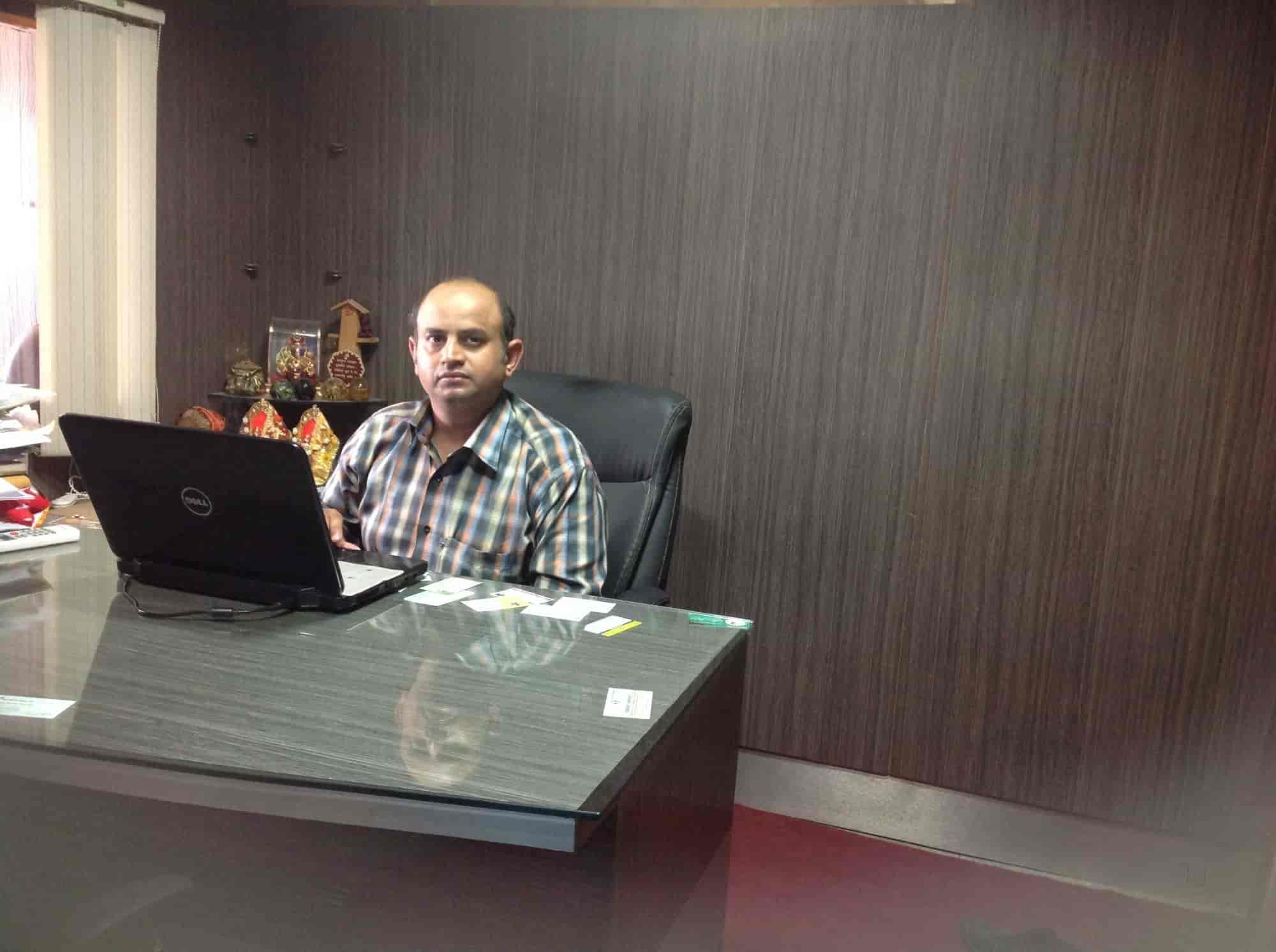 Amit Sudhir & Co