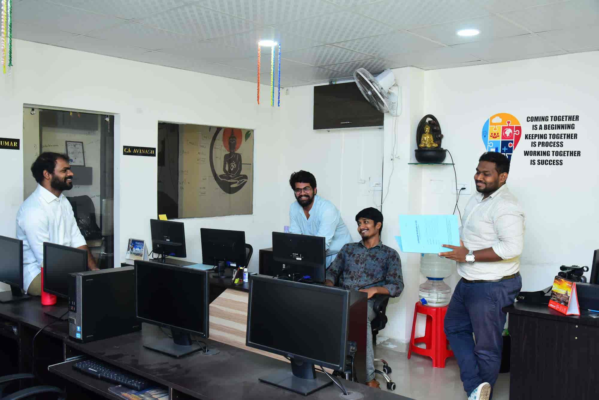 Avinash Kumar & Co