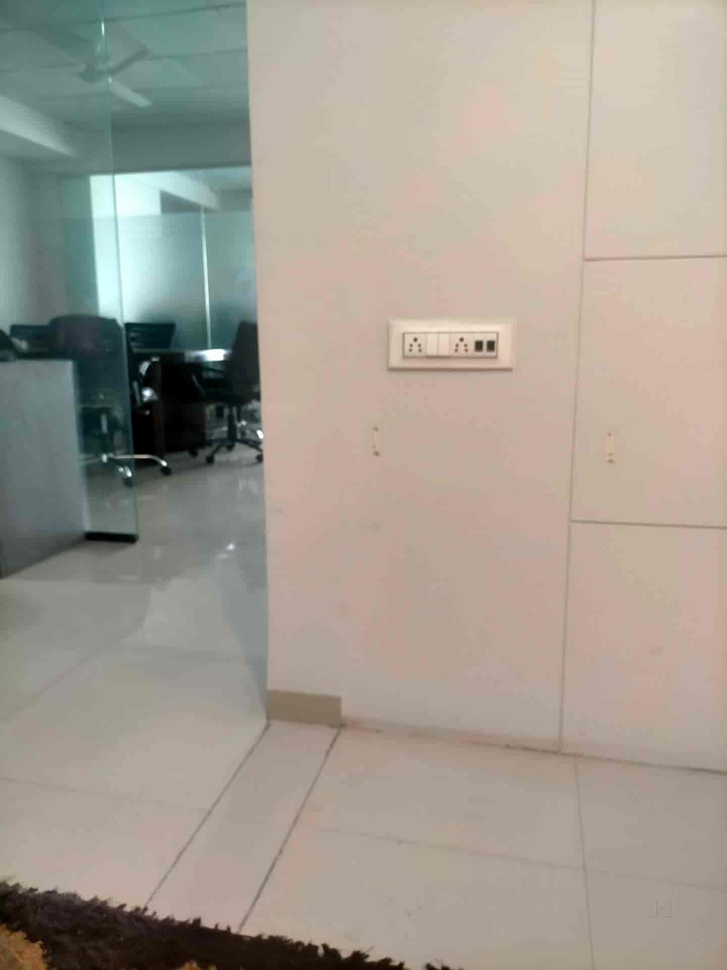 Gallery 4