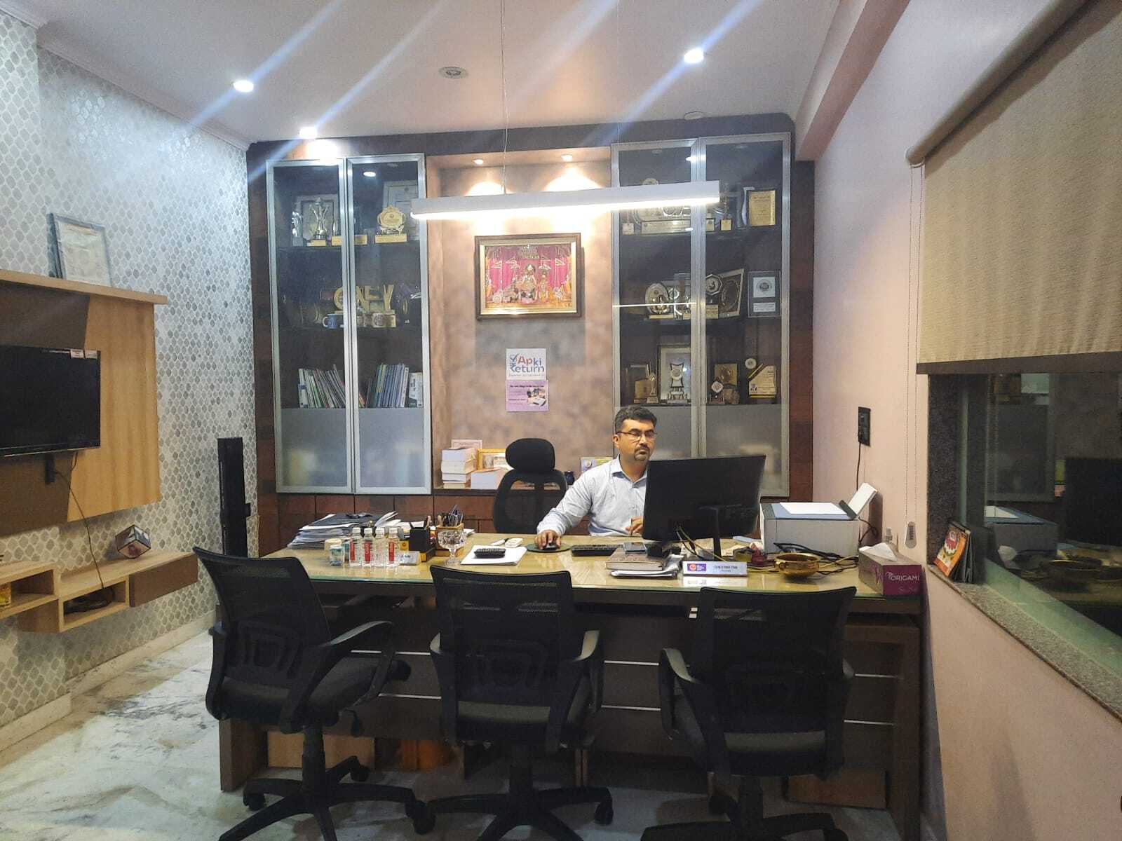Gallery 4