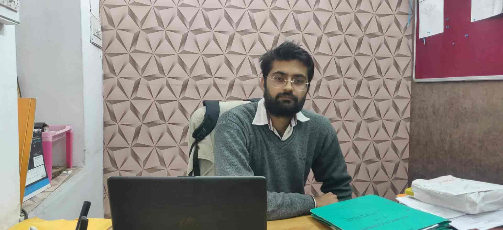 Mandal Dutt Kalla & Company