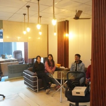 Gallery 10