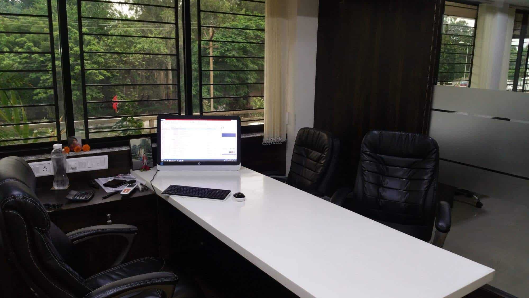 Niket & Associates