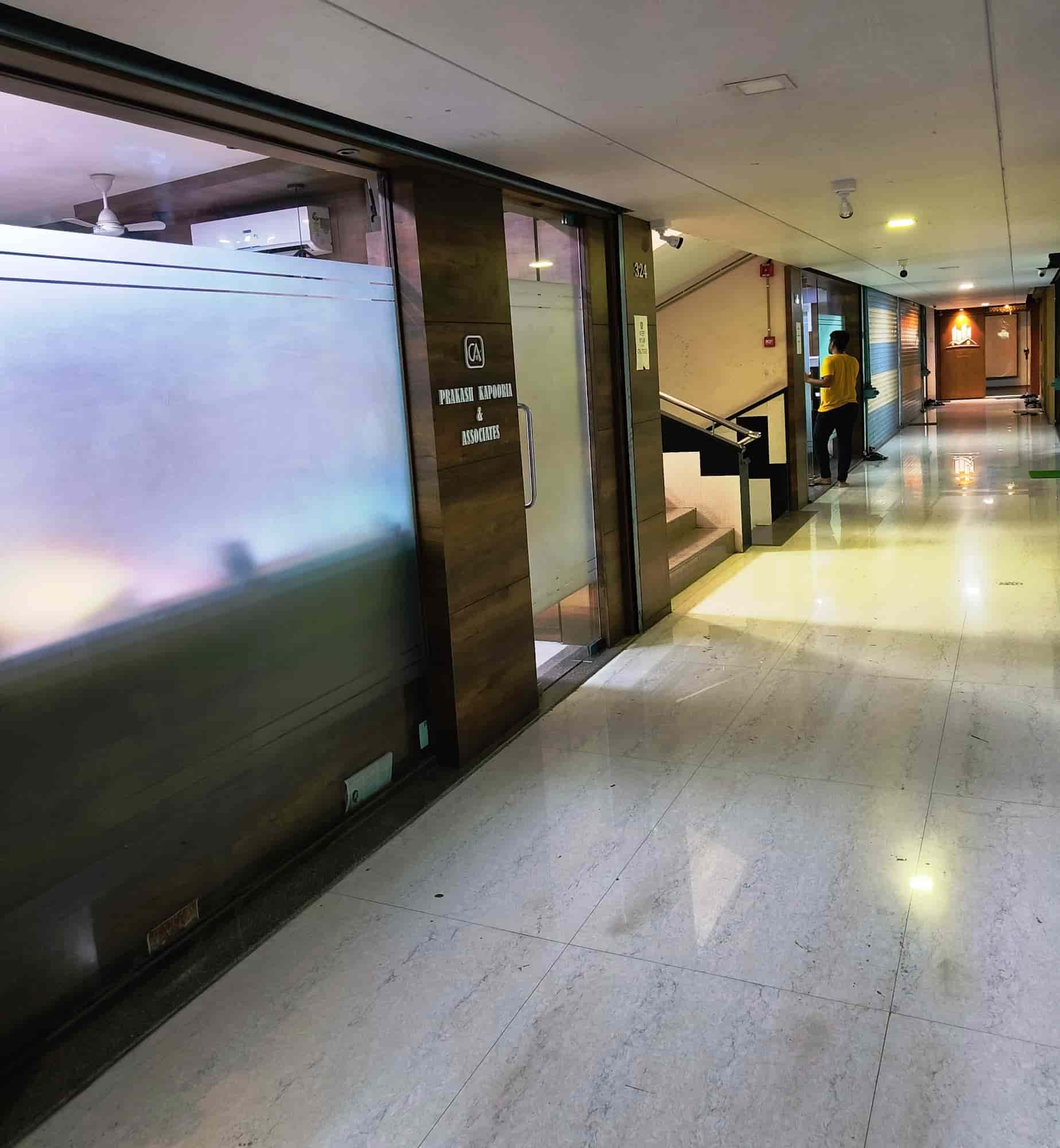 Prakash Kapooria & Associates