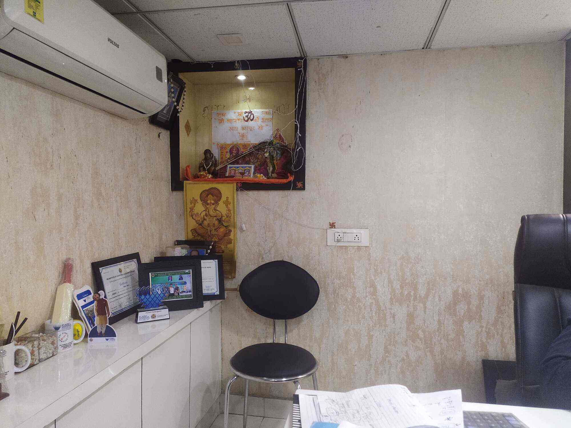 Gallery 2