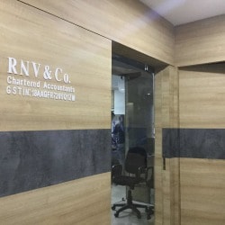 RNV & Co.