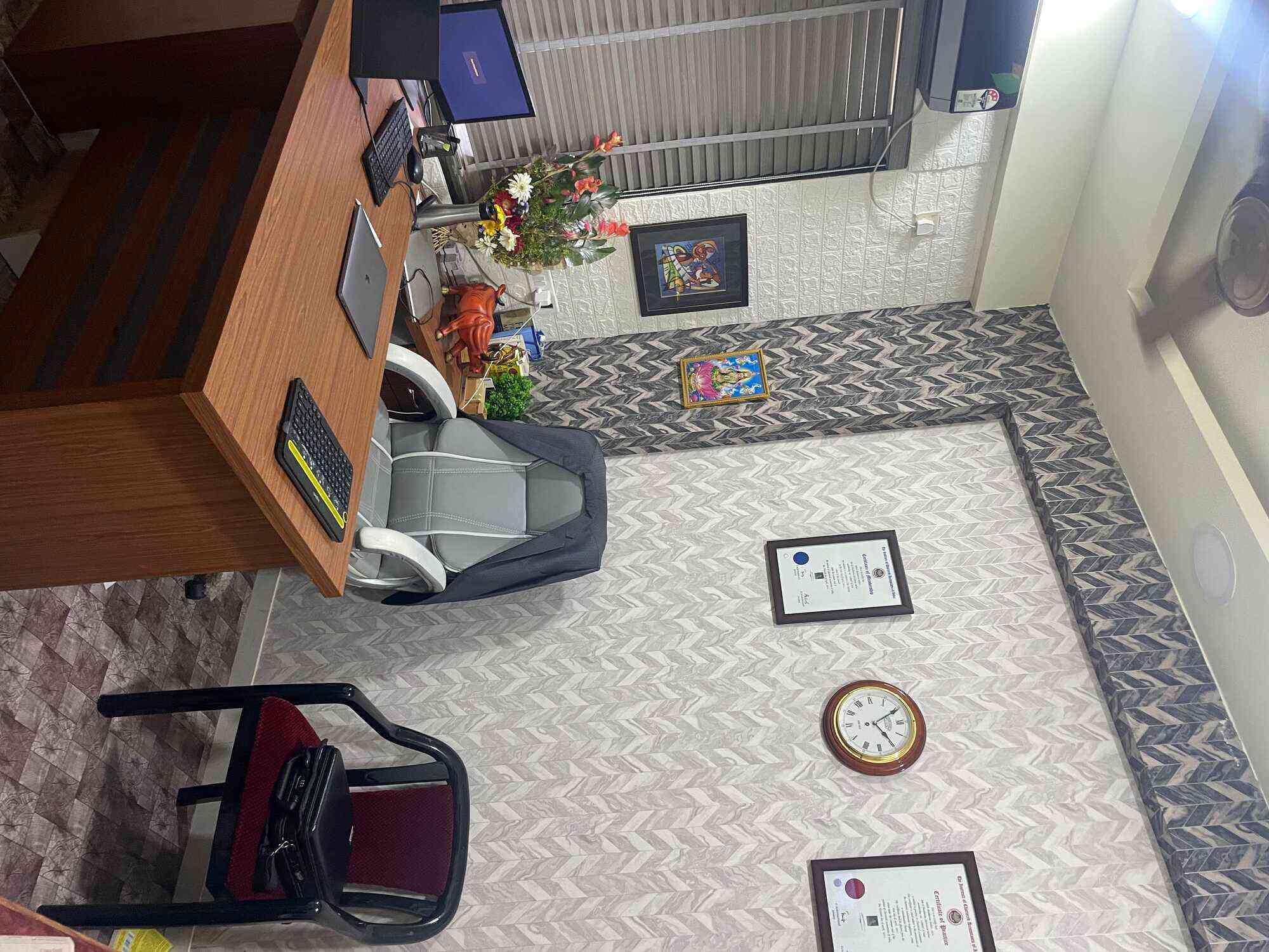 Gallery 9