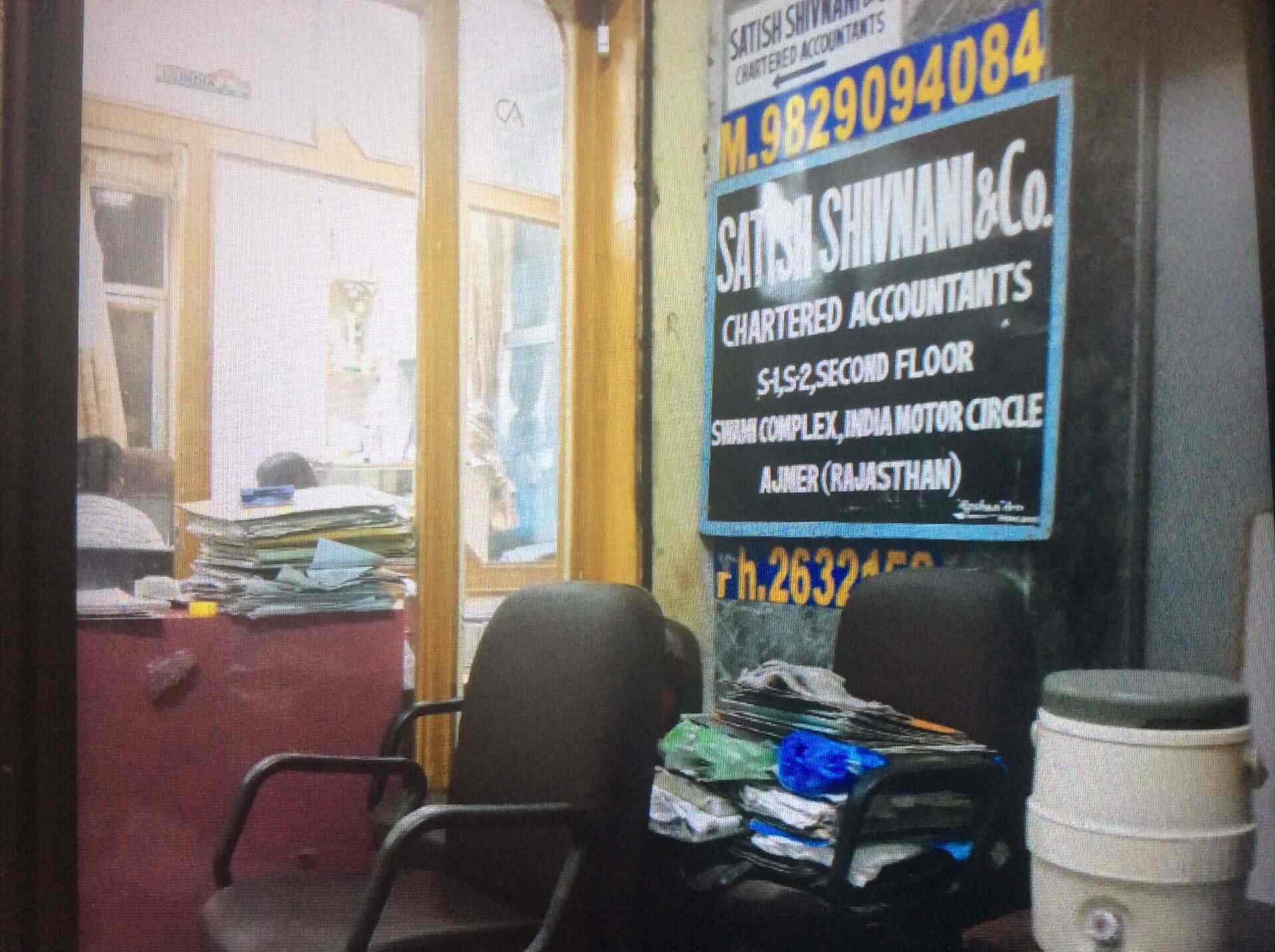 Satish Shivnani & Co