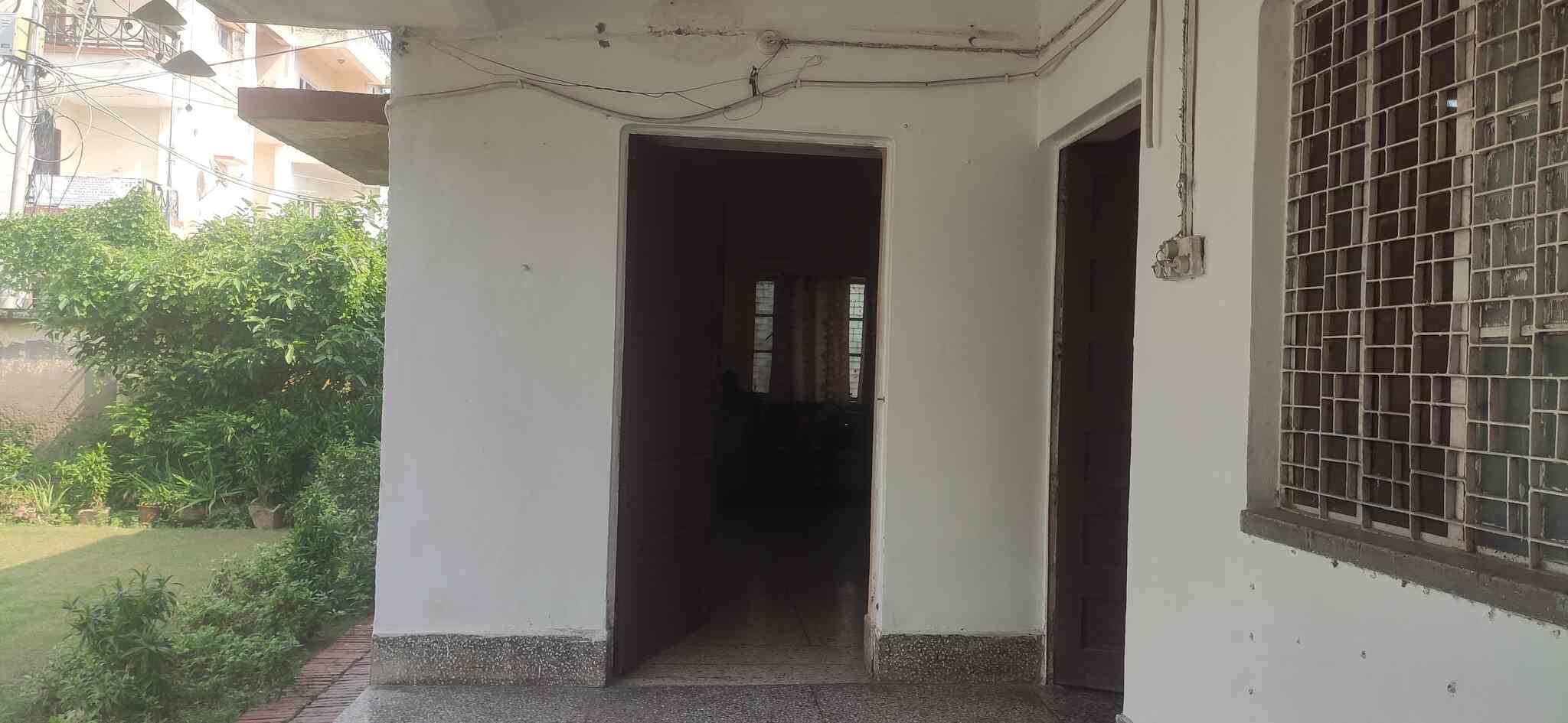 Gallery 4