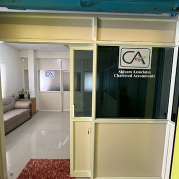 Gallery 10