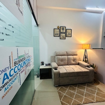 Gallery 10