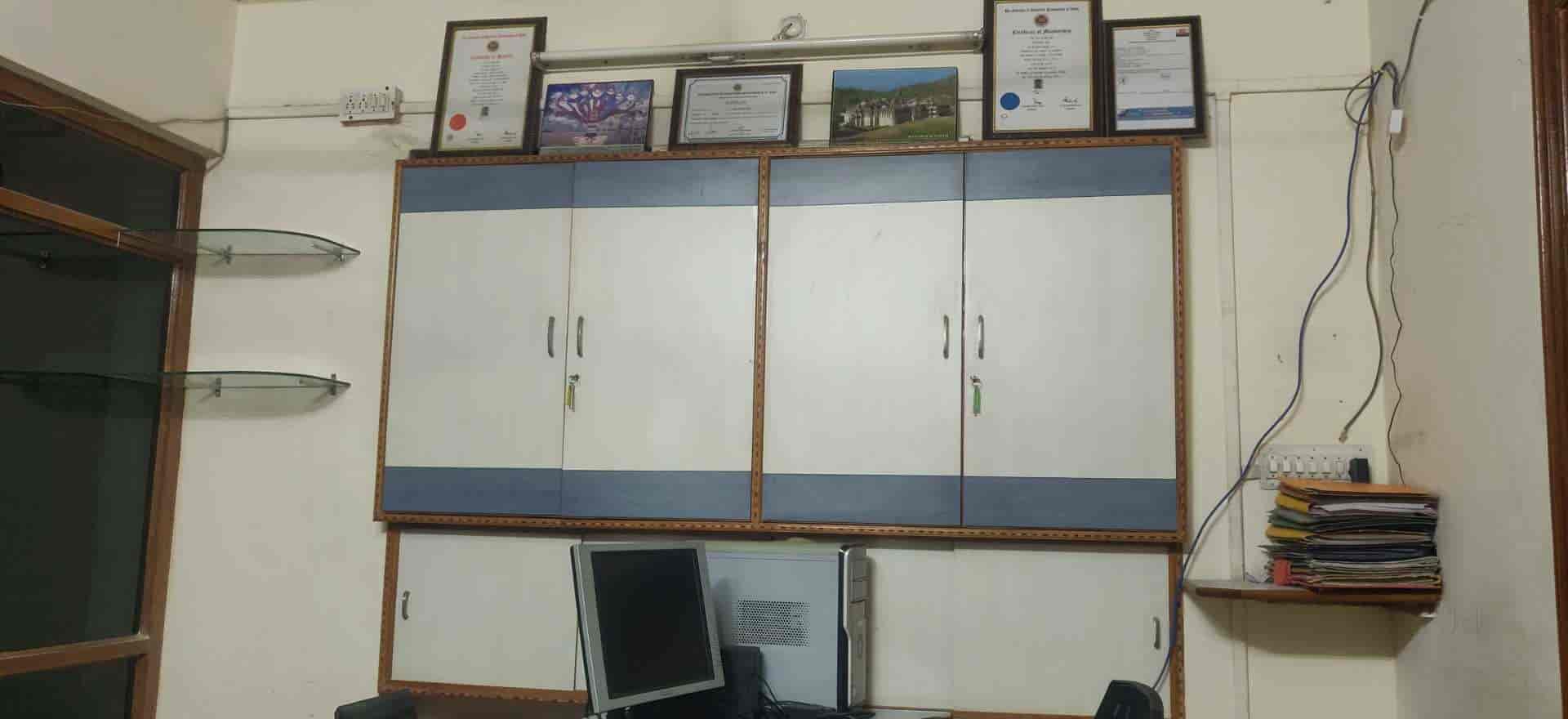 Gallery 4