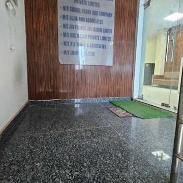 Gallery 10