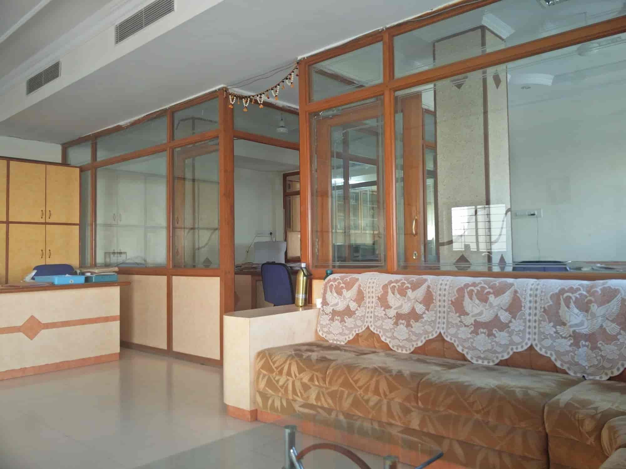 Gallery 4