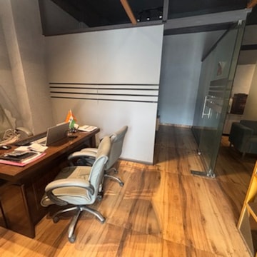 Gallery 10