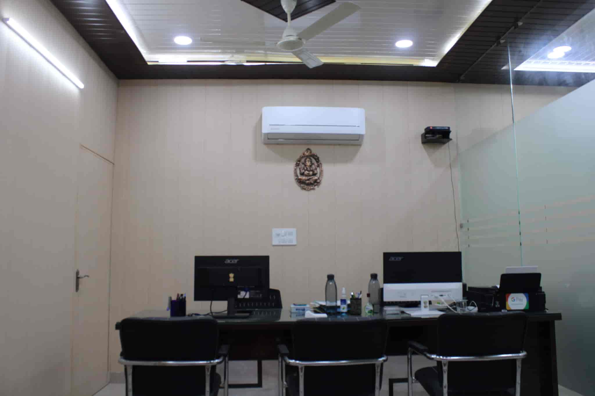 Vineet Rishi & Associates