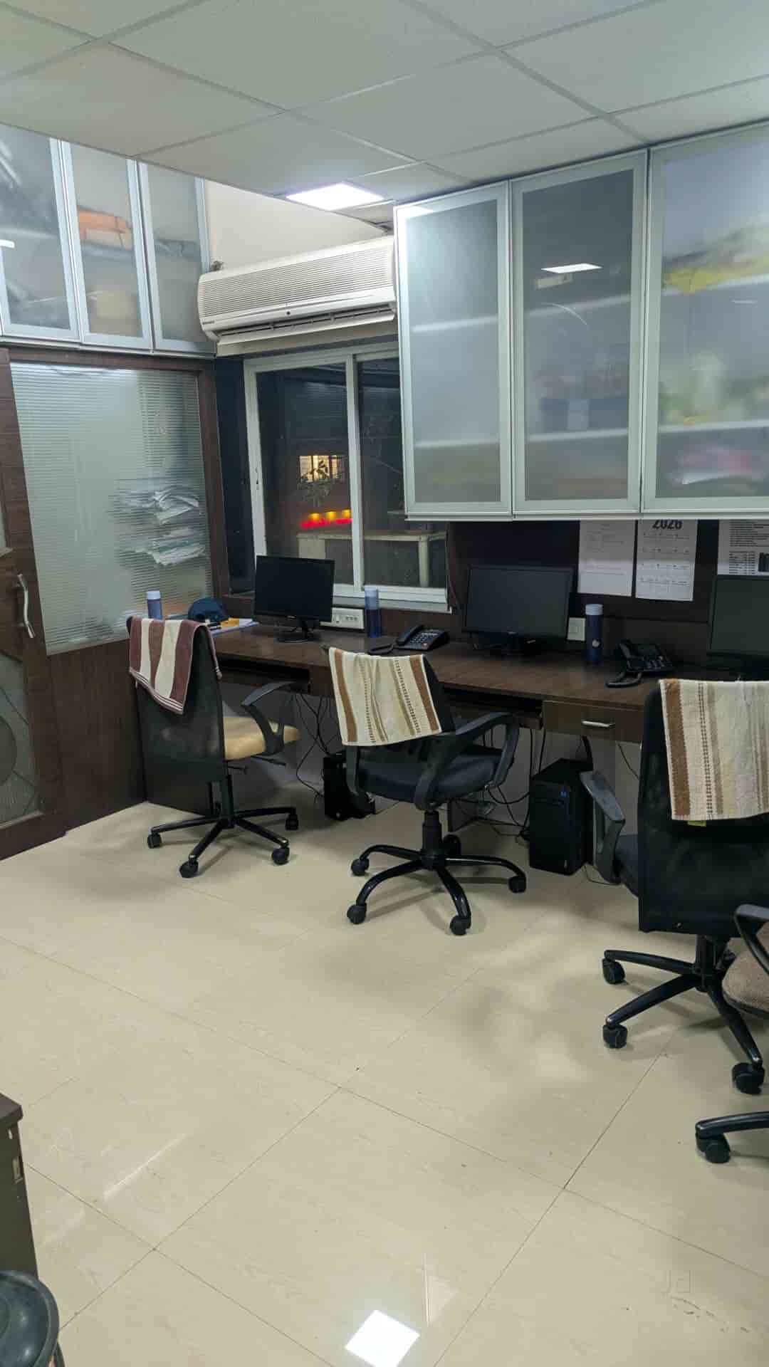 Gallery 10