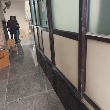 Gallery 10