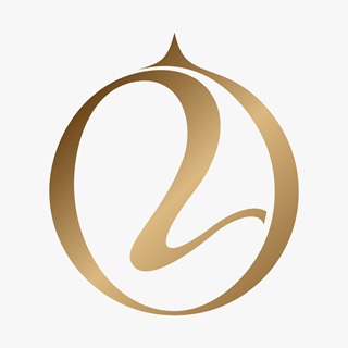 A calligraphic device comprising artistic representations of the letter "O" and "R" trademark artwork